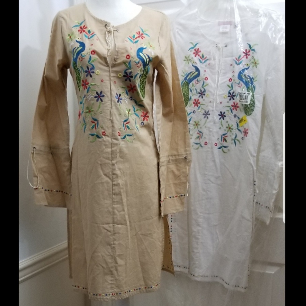 Romeo & Juliet Couture Long Tunic, Medium ~Small